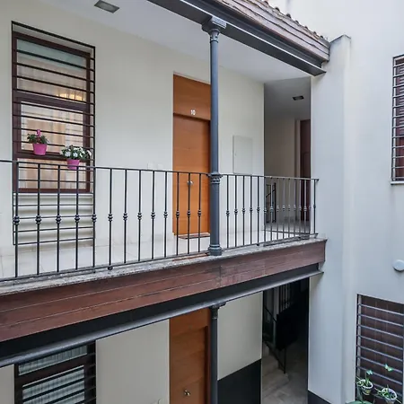 Apartment La Buhardilla Seville